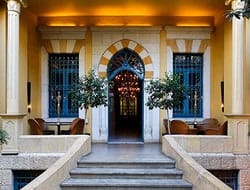 The ochre facade of this residence, filled with character, reflects the liveliness and warmth of the Lebanese capital itself and stands proudly in the traditional district of Achrafieh.