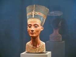 Nefertit was the wife of King Akhenaten and the step mom of King Tut. Nefertiti was such a great example of honesty and sacrifice; she left her family and her people and decided to join her husband Akhenaten to his new capital, Tell Alamarna (about 155 miles north of Luxor and 200 miles south of Giza Pyramids) when almost every one let him down.