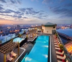 Fairmont Nile City luxury hotel in Cairo offers a delightful series of contrasts. Equipped with the most advanced design and technology to serve the needs of the discerning traveler, this luxury Cairo hotel is also intimately attuned to its surroundings.