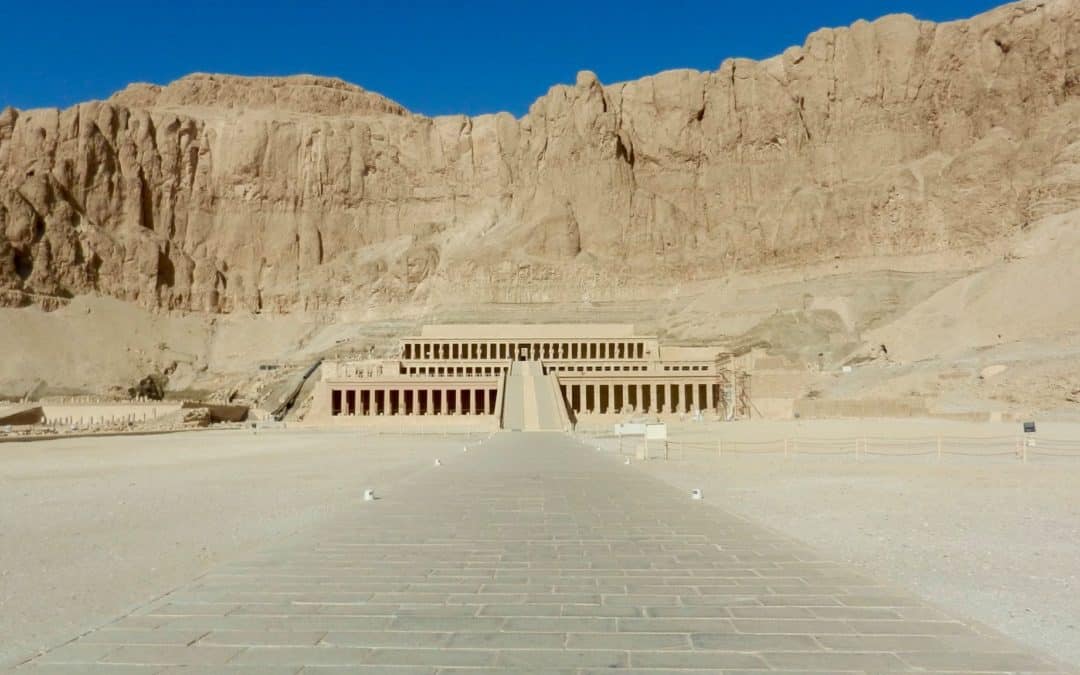 Virtual Travel: 10 Books and Movies That Will Transport You Straight to Egypt