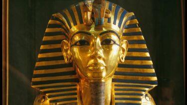 Cinematic Royalty: Tutankhamen’s Ascension in Hollywood