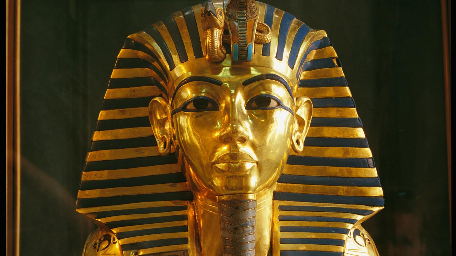 where was king tut born